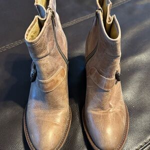 Matisse Brown Leather Ankle Boots